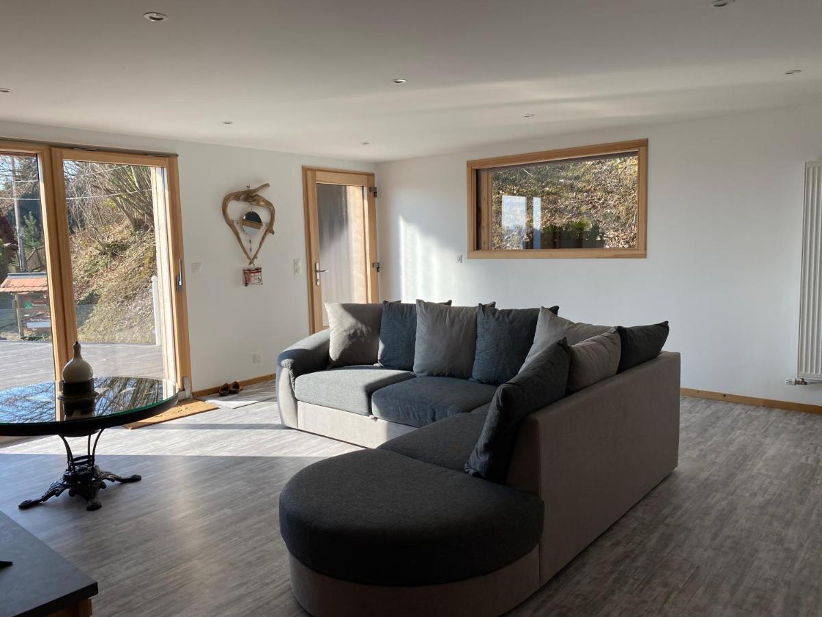 Au Nid Des Pies Apartment *